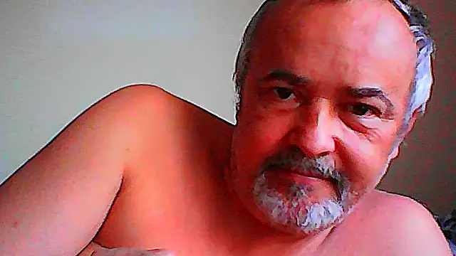 Snapshot of GayPourToi chatting on 10-24-25, 03:30 GayPourToi online show from 10-24-25, 03:30