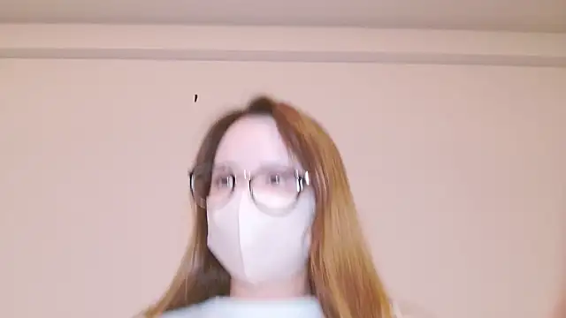 Snapshot of _hina_chan_ chatting on 06-29-26, 01:44 hina chan online show from 06-29-26, 01:44