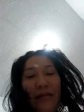 luxandracon23 online show from 10-24-25, 03:19