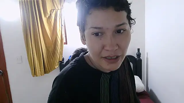 luxandracon23 online show from 02-27-26, 04:18