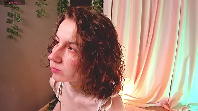 Snapshot of mind_game chatting on 03-14-25, 05:59 mind game online show from 03-14-25, 05:59