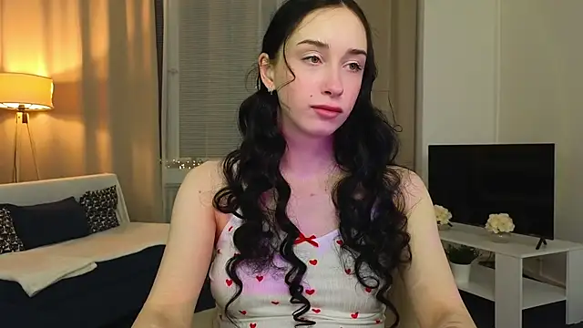 Snapshot of AlicePlayss chatting on 03-09-25, 10:41 AlicePlayss online show from 03-09-25, 10:41