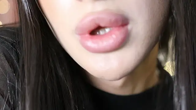 Kim Oberlin  online show from 01-31-25, 11:35