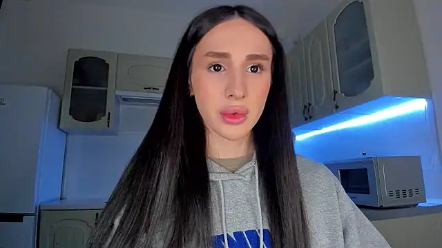 Kim Oberlin  online show from 02-09-26, 03:27