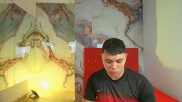 couple lovelyds online show from 12-13-25, 09:09