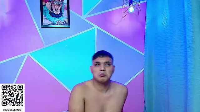 couple lovelyds online show from 01-07-26, 08:33