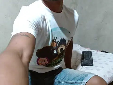 fernandez latinblackk online show from 11-28-25, 02:03