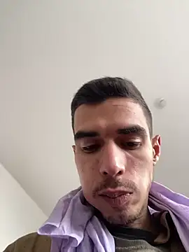 Snapshot of RicarBer chatting on 02-11-26, 10:20 RicarBer online show from 02-11-26, 10:20