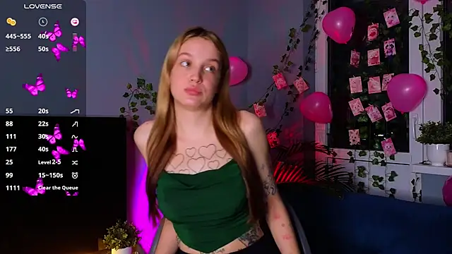 Sweet Evva online show from 02-10-25, 04:47