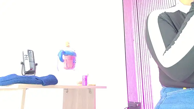 Sofia martiin online show from 02-19-26, 03:13