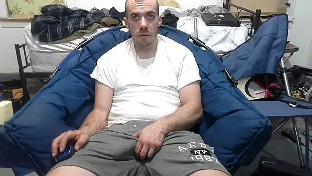 ScubaStevex online show from 02-27-25, 01:17