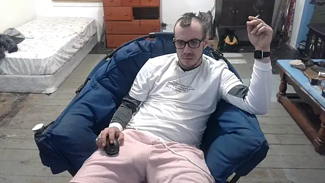 ScubaStevex online show from 03-11-25, 04:29