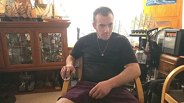 ScubaStevex online show from 02-23-26, 05:43