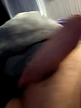 Snapshot of ich411983 chatting on 10-25-25, 09:31 ich411983 online show from 10-25-25, 09:31