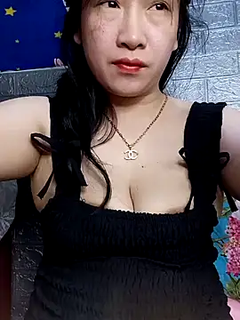 Snapshot of Basabetnga chatting on 03-10-25, 10:04 Basabetnga online show from 03-10-25, 10:04