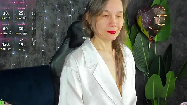 Lillian White online show from 02-19-26, 01:01