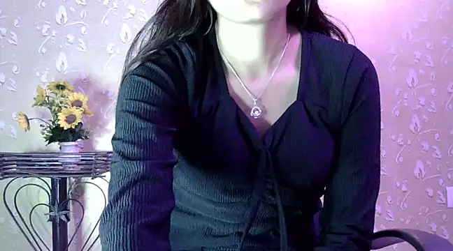 Snapshot of sonam_love- chatting on 01-02-25, 04:52 sonam love- online show from 01-02-25, 04:52