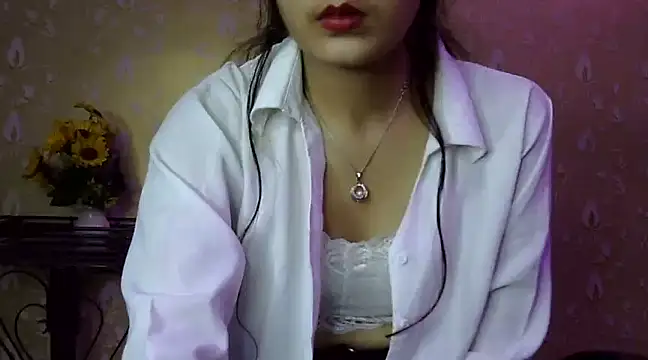 Snapshot of sonam_love- chatting on 01-03-25, 11:23 sonam love- online show from 01-03-25, 11:23