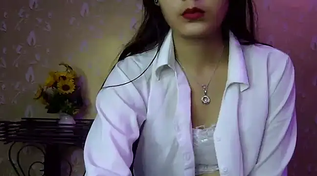 Snapshot of sonam_love- chatting on 01-04-25, 12:59 sonam love- online show from 01-04-25, 12:59