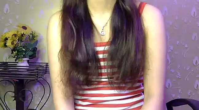 Snapshot of sonam_love- chatting on 01-08-25, 07:03 sonam love- online show from 01-08-25, 07:03