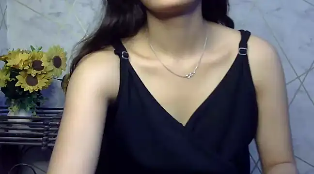 Snapshot of sonam_love- chatting on 03-01-25, 05:16 sonam love- online show from 03-01-25, 05:16