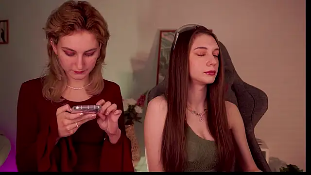 AveAngela online show from 01-04-25, 05:47