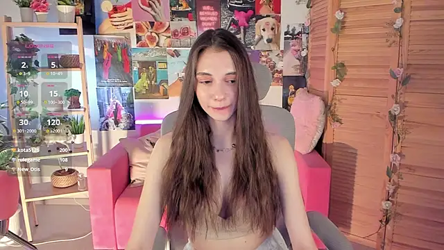 AveAngela online show from 01-23-25, 09:18