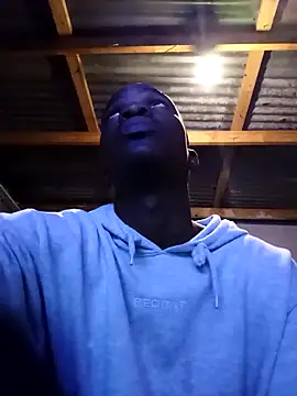 Snapshot of Lexwelll chatting on 03-03-25, 04:56 Lexwelll online show from 03-03-25, 04:56