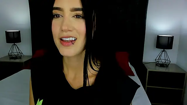 Snapshot of NataGarcia chatting on 01-15-25, 06:08 NataGarcia online show from 01-15-25, 06:08