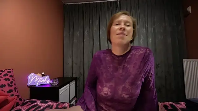 SexyExclusiveflower online show from 10-31-25, 08:10