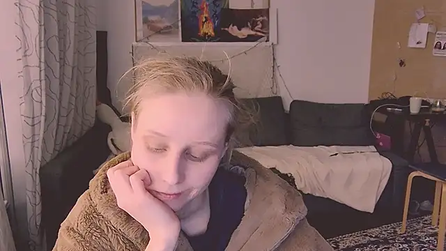 Snapshot of KatiKate chatting on 02-21-25, 06:26 KatiKate online show from 02-21-25, 06:26
