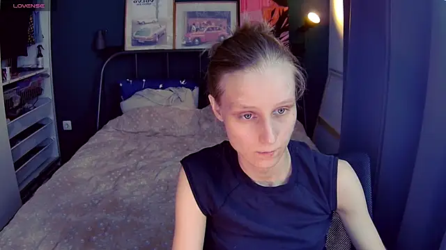 KatiKate online show from 06-30-26, 01:56