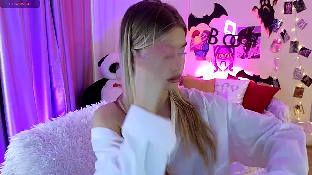 BattyMelody online show from 11-08-25, 10:04