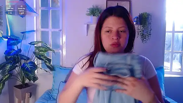 ShyVibes  online show from 09-19-25, 07:36