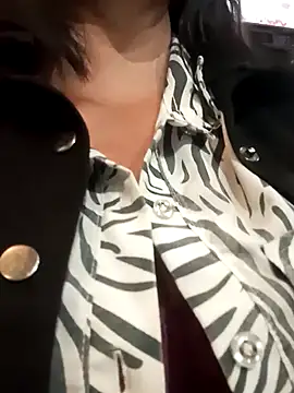 celeste-30  online show from 02-13-25, 11:37