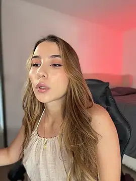 SophieRaily  online show from 03-23-26, 05:39