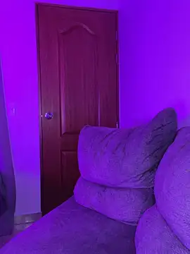 Blancanievess online show from 11-19-25, 12:10