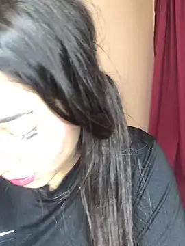 Snapshot of Meryem_Queen chatting on 01-09-25, 09:58 Meryem Queen online show from 01-09-25, 09:58