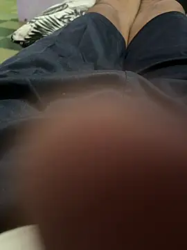 Desiboy   21 online show from 12-18-24, 04:49