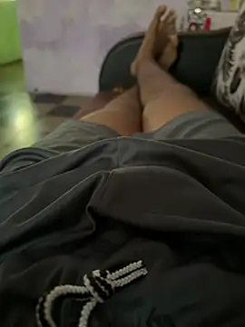 Desiboy   21 online show from 02-14-25, 07:07