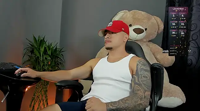 boyc022  online show from 02-21-25, 10:37