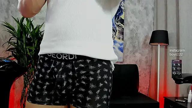 boyc022  online show from 09-13-25, 02:55