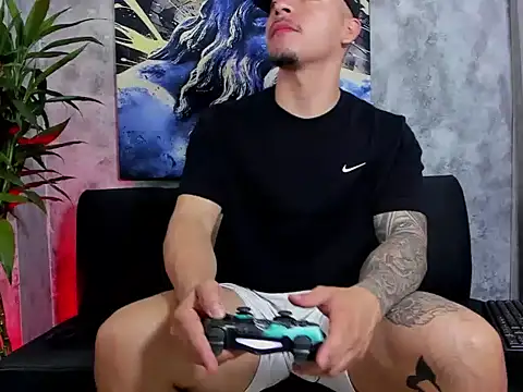 boyc022  online show from 02-08-26, 04:43