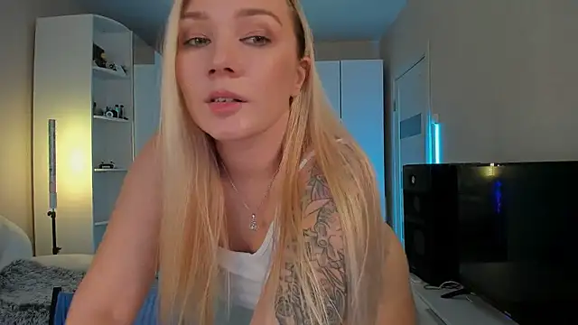 1AlexaGoddess3 online show from 12-21-24, 09:12