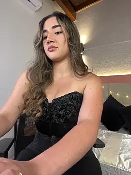 AniiRose online show from 11-05-25, 12:43