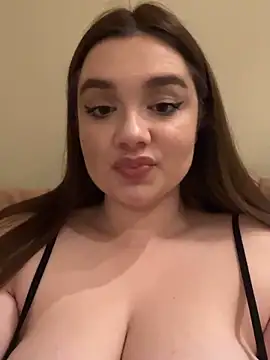 Snapshot of Dreamy_Kitty chatting on 01-10-25, 09:42 Dreamy Kitty online show from 01-10-25, 09:42