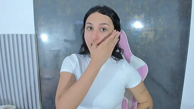 lana boomer online show from 10-23-25, 07:56