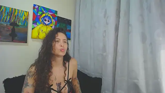 Snapshot of Leyla_Horny_Bg chatting on 01-08-26, 12:13 Leyla Horny Bg online show from 01-08-26, 12:13