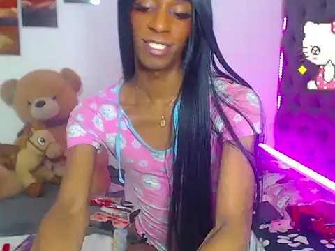 Snapshot of lucianadolll chatting on 12-21-25, 06:42 lucianadolll online show from 12-21-25, 06:42