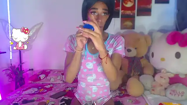 Snapshot of lucianadolll chatting on 01-15-26, 07:50 lucianadolll online show from 01-15-26, 07:50